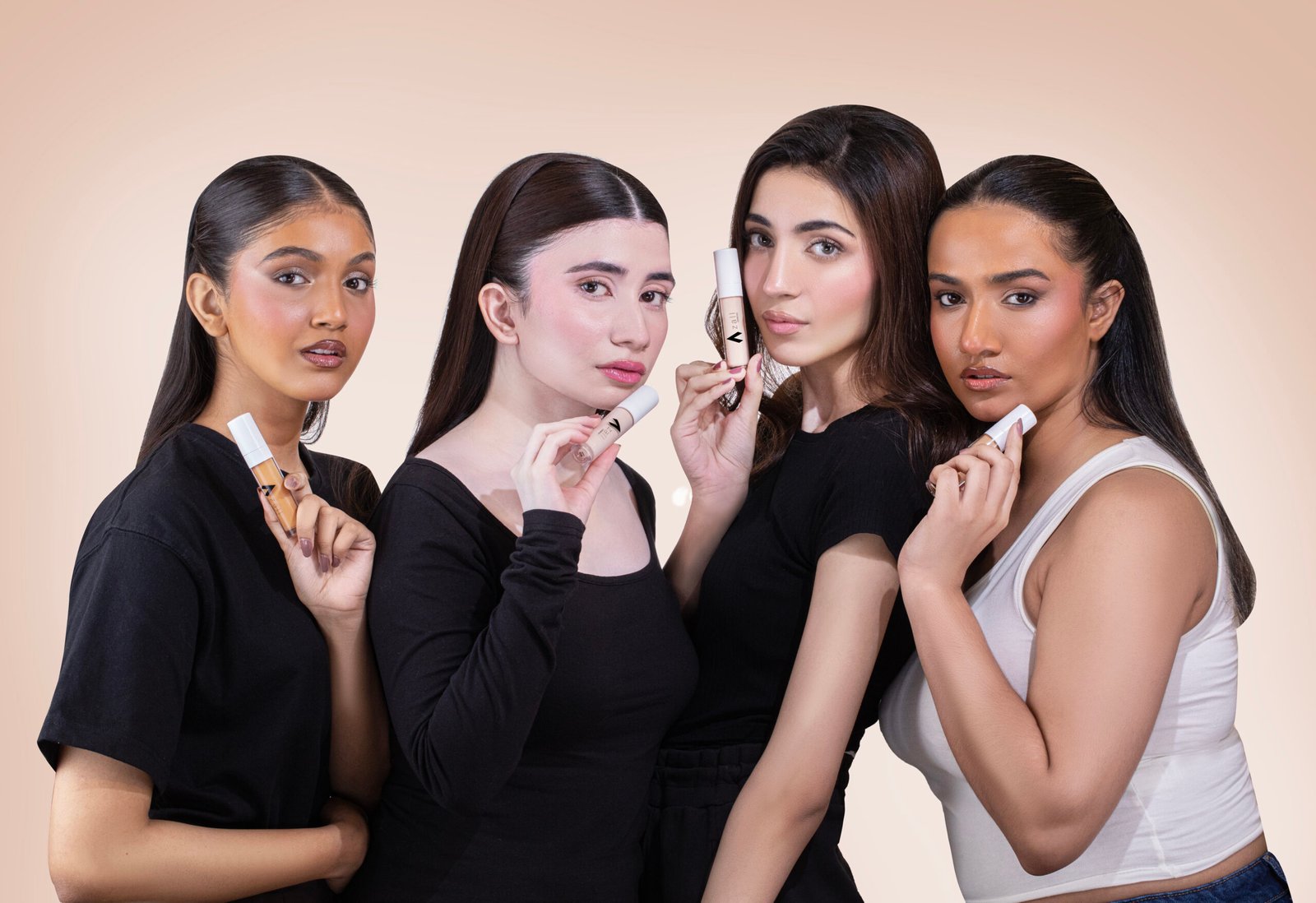 Ultimate Cover Concealer - Image 3